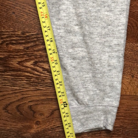 Liz Claiborne® Slim-Fit Joggers - Picture 4 of 4